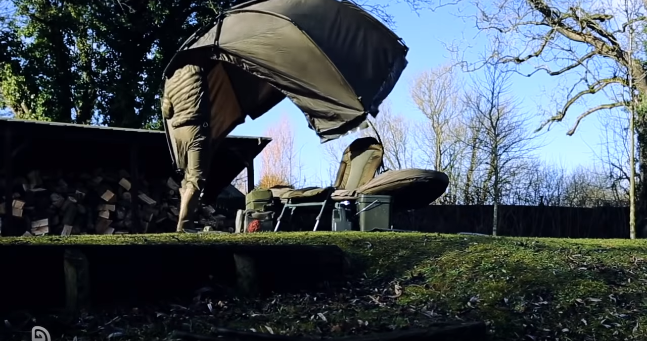 Taking Care of Condensation in a Bivy Sack Emergent Lleida